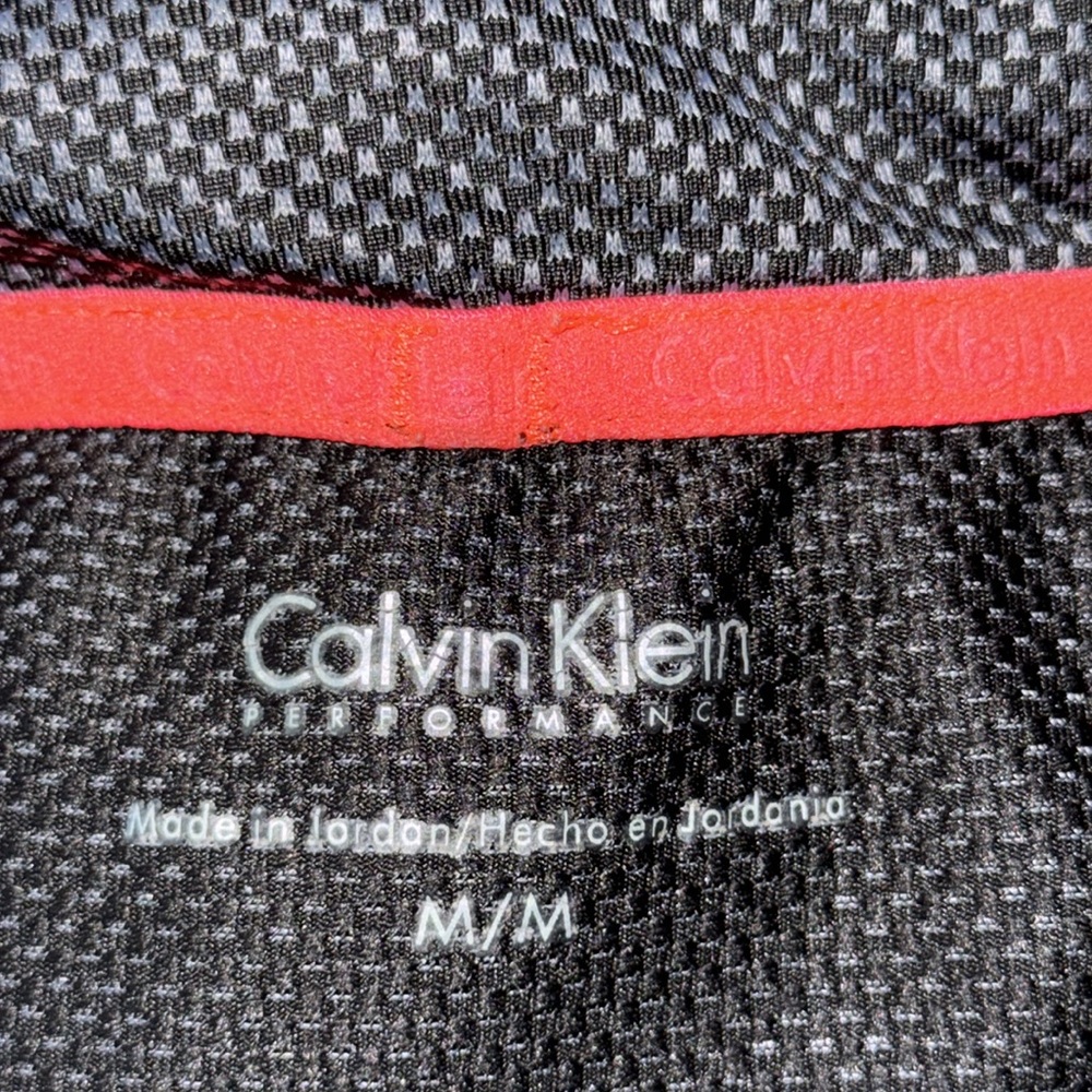 Calvin Klein Performance 1/4 zip pullover - Picture 6 of 6